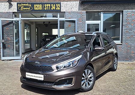 Kia Cee'd Sportswagon cee'd SW Navi Kamera SHZ Alu Scheckheft