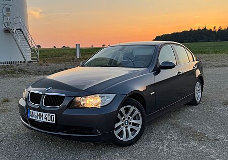 BMW 320d - Advan.pake/AHK/PDC Klimaautomatik