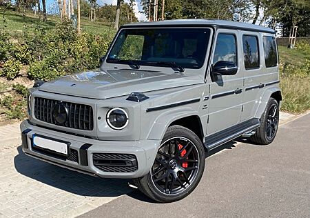 Mercedes-Benz G 63 AMG Mercedes-AMG G 63 Mercedes-AMG