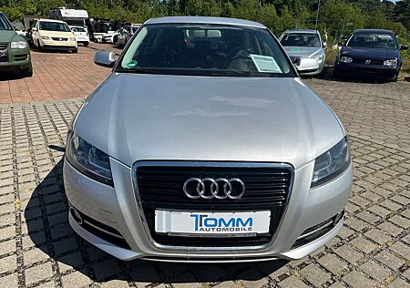 Audi A3 2.0 TDI Attraction / ALU