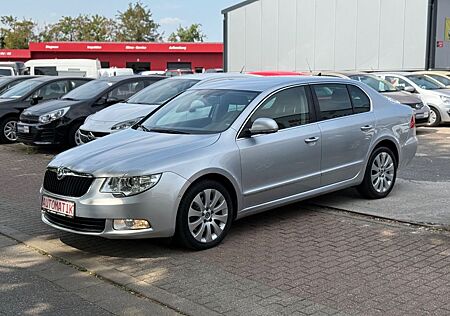 Skoda Superb Elegance*1-Hand*Automatik*Navi*Klimaauto*