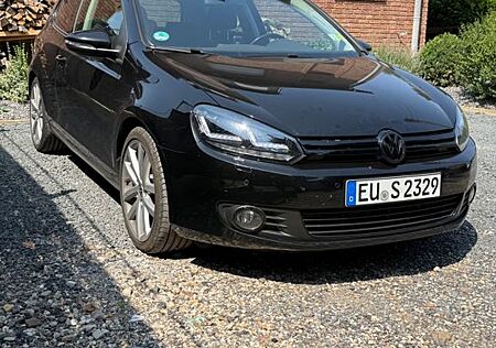 VW Golf Volkswagen 1.4 TSI 90 kW Highline Highline