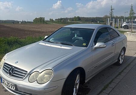 Mercedes-Benz CLK 200 KOMPRESSOR AVANTGARDE Avantgarde