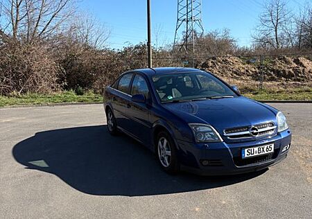 Opel Vectra 2.2 - CarPlay- 8-fach bereift- Scheckheft