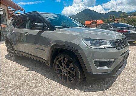 Jeep Compass Plug-in-Hybrid | Allrad