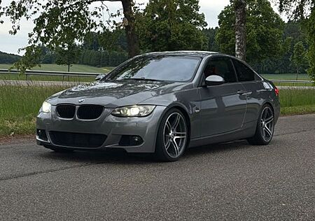 BMW 335i Coupé -