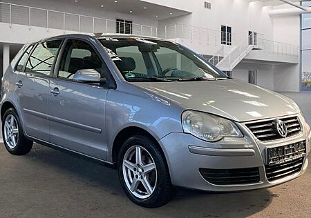 VW Polo Volkswagen IV Comfortline AUTOMATIK TÜV Neu