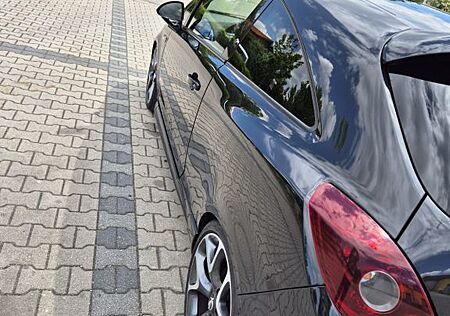 Opel Corsa 1.6 Turbo OPC OPC