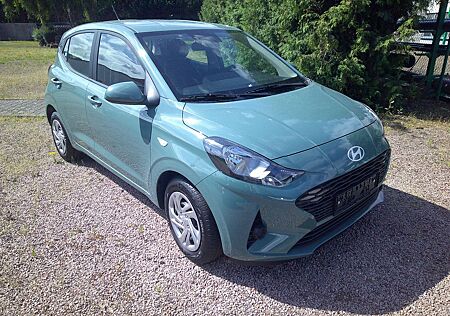 Hyundai i10 1.0 Comfort*Navi*PDC*Cam*Klima*