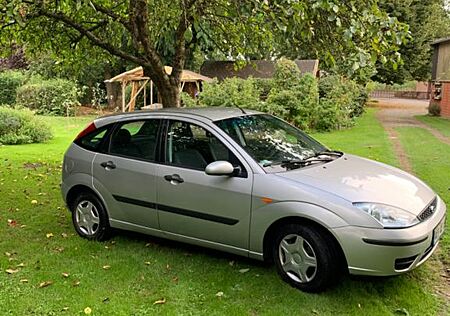 Ford Focus 1.6 -