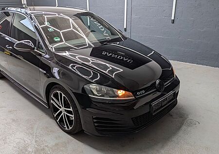 VW Golf Volkswagen 2.0 TDI DSG BMT GTD XENON LED PARKASSISTENT