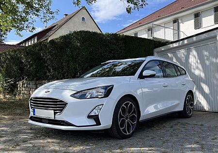 Ford Focus Turnier | MK4 | 1.5 TDCI | Automatik