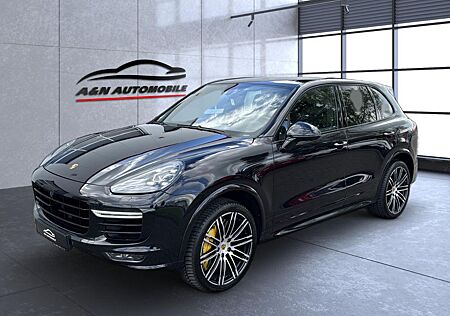 Porsche Cayenne Turbo S+MATRIX+BURMESTER®+SPORT-DESIGN