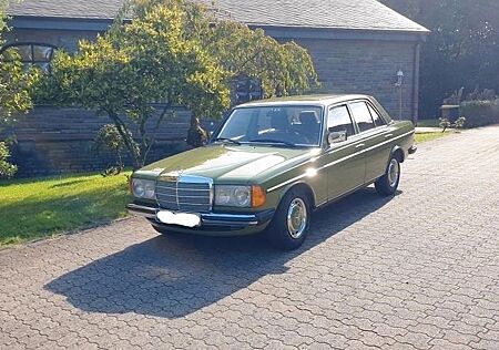 Mercedes-Benz 200 gebraucht kaufen Mercedes-Benz 200