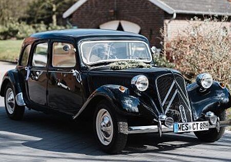 Citroën 11 CV Familiale Gangsterlimo