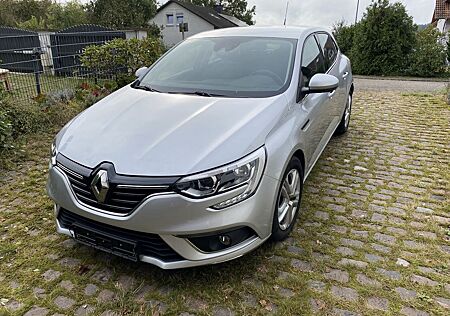 Renault Megane IV 1.2 ENERGY TCe 100 Experience