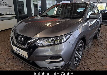 Nissan Qashqai N-Connecta*PANORAMA*360KAMERA*