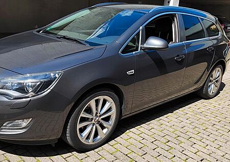 Opel Astra Sports Tourer 2.0 CDTI INNOVATION INNO...