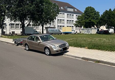 Mercedes-Benz E 350 *ELEGANCE*165.000 KM*TÜV FAST NEU*GEPFLEGT