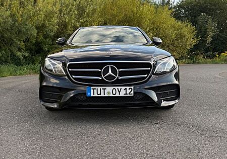 Mercedes-Benz E 300 e Autom. - AMG Line, Nightpaket Exterieur