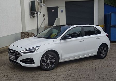 Hyundai i30 Edition 30+ VirtualC/Pano/Navi/7G-Aut.