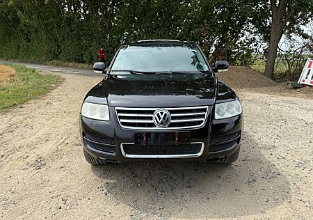 VW Touareg Volkswagen 4.2 V8 Tiptronic Individual / GAS
