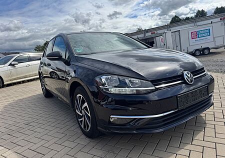 VW Golf Volkswagen 1.6 TDI Join