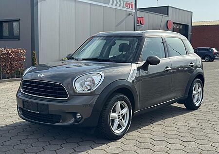 Mini One Countryman Navigation. Klima Garantie