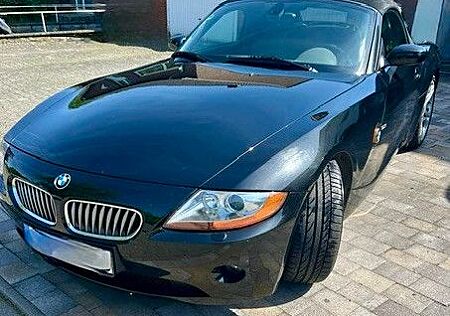 BMW Z4 3.0i -roadster Liebhaberfahrzeug