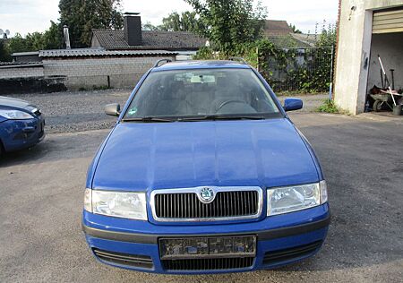 Skoda Octavia Combi Tour
