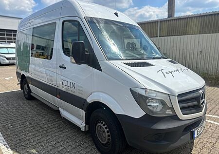 Mercedes-Benz Sprinter 9 Sitze inkl. elektr. Rollstuhlrampe