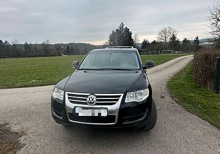VW Touareg Volkswagen 3.0 V6 TDI Tiptronic Individual Indi...