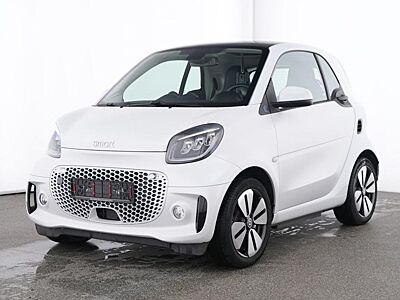 Smart ForTwo EQ coupe prime EXCLUSIVE:THE WHITE BEAUTY