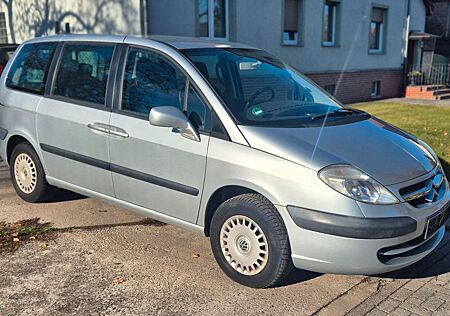 Citroën C8 2.0 16V Style