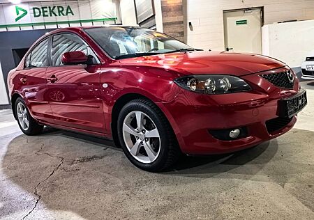 Mazda 3 Lim. 1.6 Comfort Aus 2 Damenhänden/ 65000 Km