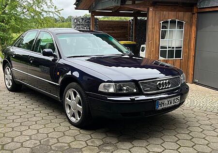 Audi A8 2.5 TDI quattro tiptronic guter Zustand