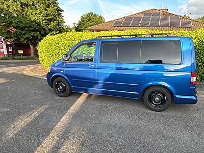 Volkswagen T5 Multivan inkl. Thule Dachbox -vieles erneuert