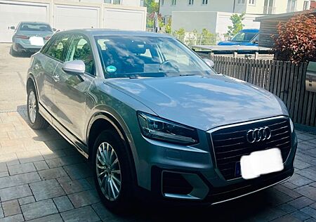 Audi Q2 30 TFSI | EZ 08/2020 | Top Zustand