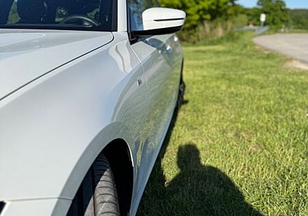BMW 320d Touring Automatik - Sportpaket, Headup, AHK