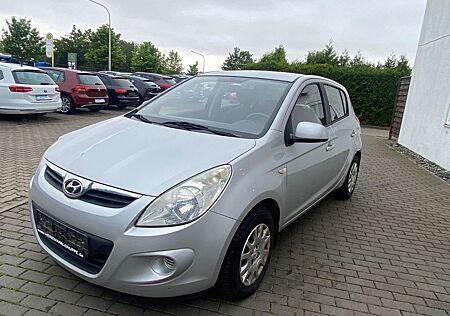Hyundai i20 Classic 5.türig / Klimaanlage / EURO4