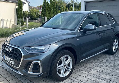 Audi Q5 , S-line 40 TDI quatt. AHK, ST-Hzg, Garantie !