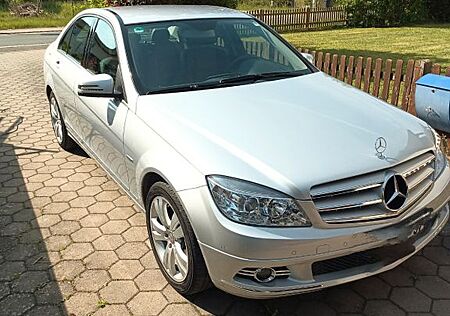 Mercedes-Benz 220 CDI AVANGARD