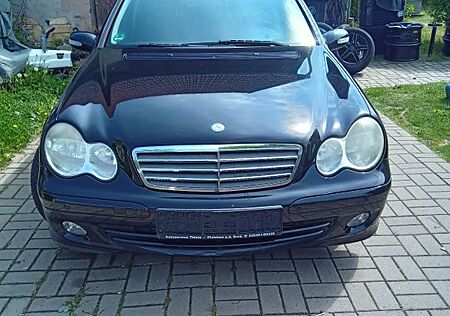 Mercedes-Benz C 180 KOMPRESSOR T CLASSIC Classic
