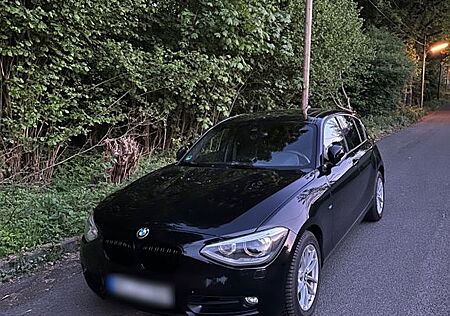 BMW 118i Sport Line