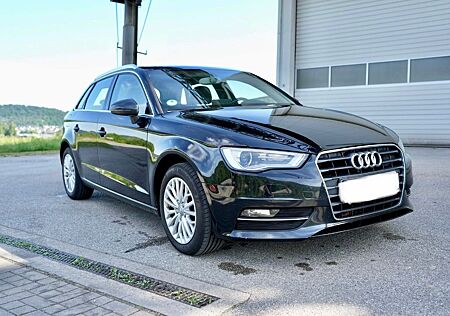 Audi A3 1.6 TDI Ambiente Sportback