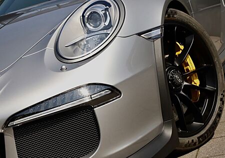 Porsche 991 911 GT3 RS 1.HD. DEUTSCHES AUTO PCCB LIFT