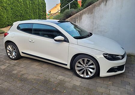 VW Scirocco Volkswagen 2.0 TDI 125kW DSG -