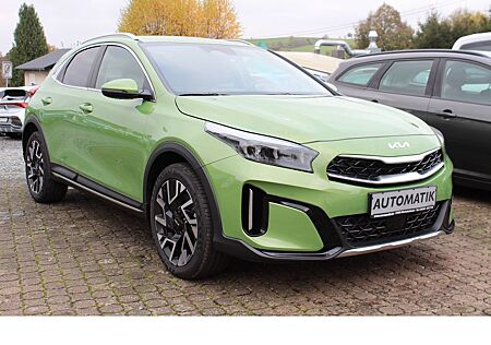 Kia XCeed 1,5 T-GDI 140DCT Navi/LED/SHZ/18Z/Kam