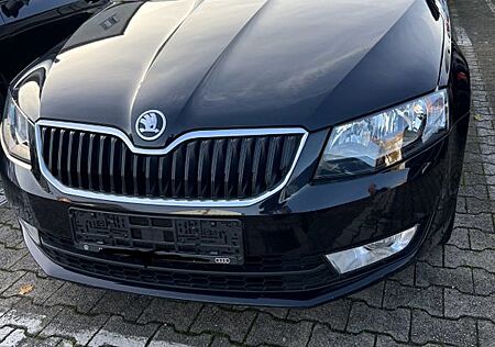 Skoda Octavia 2.0 TDI DSG Ambition Combi Ambition