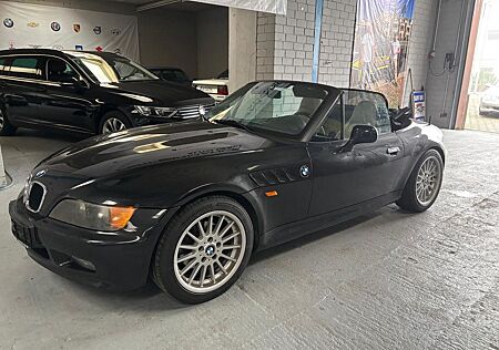 BMW Z3 1,8 Leder 17" Alufelgen aus zweiter Hand